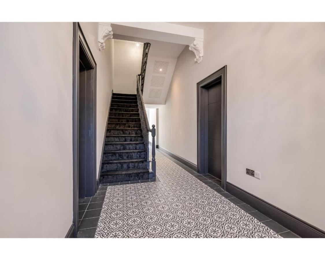 Central Belfast Apartments: University Street 외부 사진