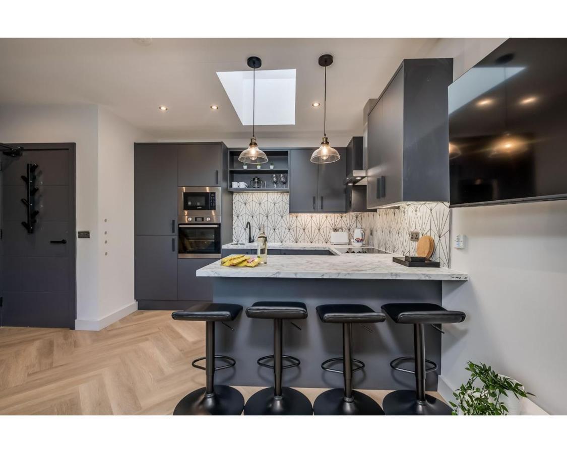 Central Belfast Apartments: University Street 외부 사진